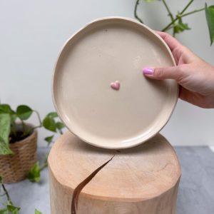 SRDÍČKOVÝ DEZERTNÍ TALÍŘ RŮŽOVÝ