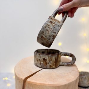 DARK RUSTIC MODELOVANÝ HRNEK 160ml